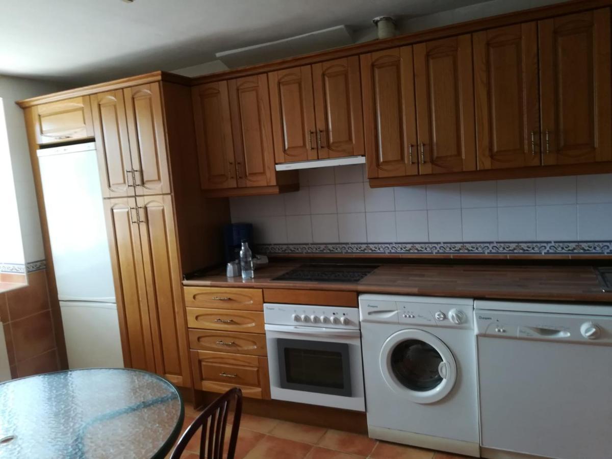 Casa Rural Valdecorneja Hoyorredondo エクステリア 写真